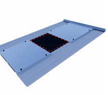 Lubangi atap mengikuti tanda marking spidol menggunakan gunting. Pastikan  lubang rapi dan sisa potongan dibersihkan agar tidak menyebabkan karat. 